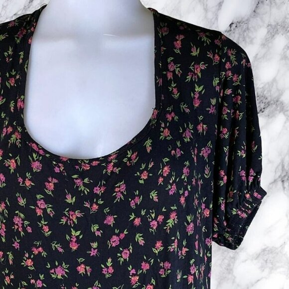 NastyGal Floral Print Square Neck Fitted Jumpsuit - Picture 5 of 12